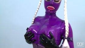 Fetish Porn – Glass dildo and Latex Lucy