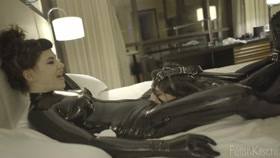 Fetish Porn – Latex Pussy licker