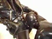 Gay – Latex Blowjob