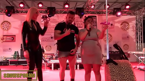 Shows Porno – Funny show with pornstars on stage