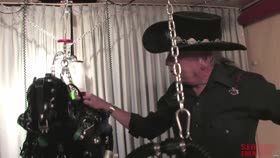 Latex Porn – Gasmask Latex and Ropes
